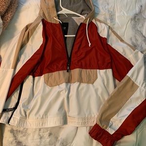 Cropped 1/2 zip windbreaker